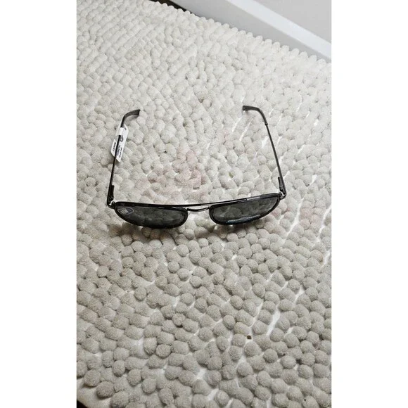 NEW Caribbean Sun Cooco Bay Sunglasses CS066M Gunmetal Polarized 55-20-140 $82.